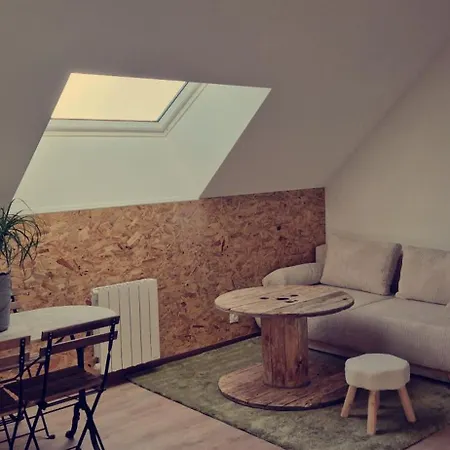 Apartment Dans Ecurie Amillis