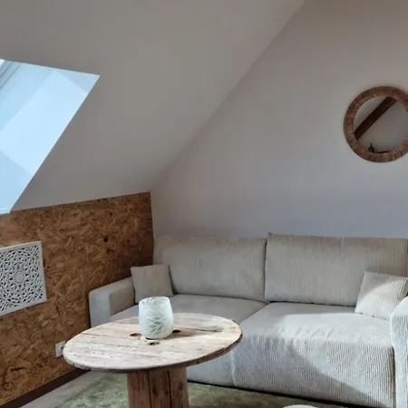Apartment Dans Ecurie